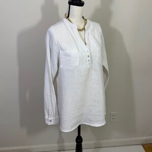 Excellent oversized ladies white shirt long sleeved sz XL by Mote